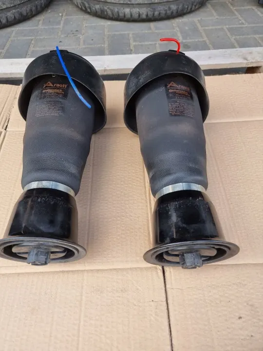 OEM 2C-796/115-280 Luftfeder Hinterachse BMW X5M X6M image 4