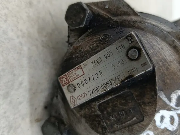 Pompe de direction assistée Renault OE 7700300535E image 3