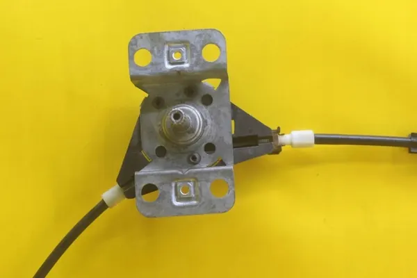 OEM 701837501 Régulateur Vitre Gauche Avant VW T4 image 5