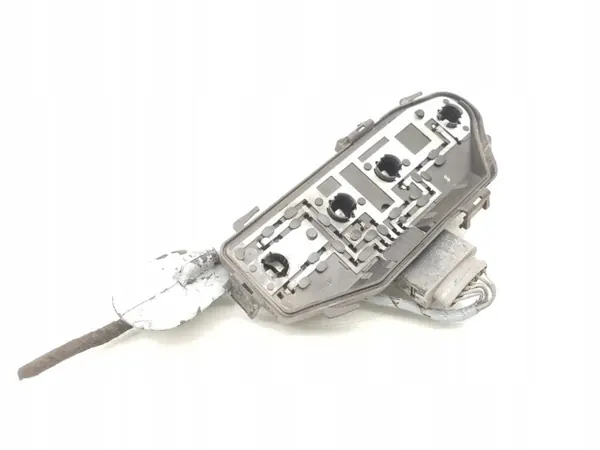 Douille Ampoule Arrière Gauche VW Transporter OEM 7H0945257A image 9