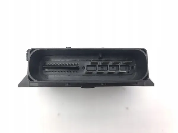 Handbromsmodul Infiniti Q30 2016 OEM A2469006816 image 3