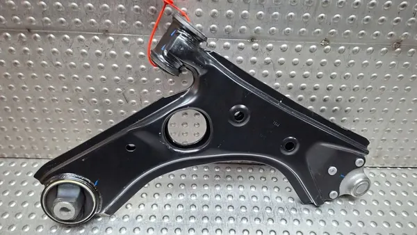 Braccio di Controllo Anteriore Sinistro 51932035 Fiat Doblo II 2010- image 4