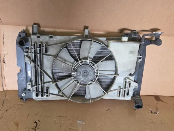 Waterradiatorventilator Toyota Corolla E12 OEM 163630D090 image 2