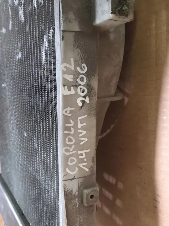 Waterradiatorventilator Toyota Corolla E12 OEM 163630D090 image 6