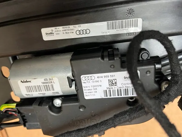 Toit Panorama Audi A8 D4 OEM 4H4959591 - Occasion image 7