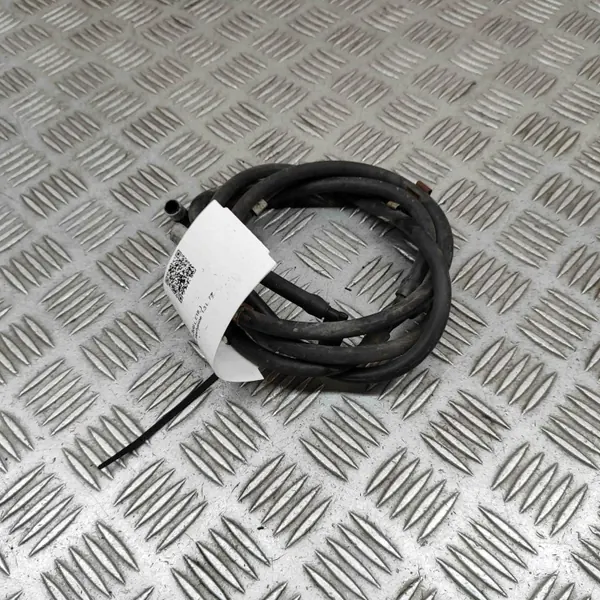 Manguera lavaparabrisas delantera OEM 852710W060 Toyota image 4