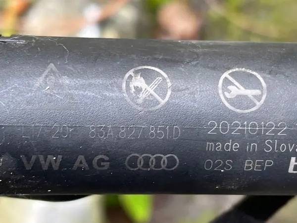 AUDI Q3 Actuador de Maletero Eléctrico 83A827851D image 7