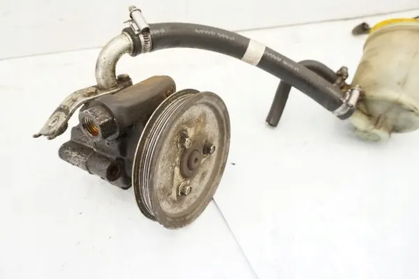 Servostyrningspump Rover 200 III 214 Si QVB100690 image 3