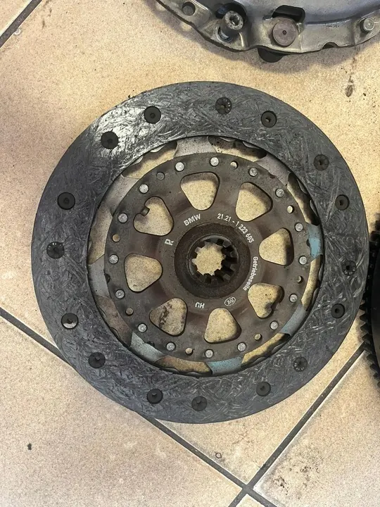 Volante de Dupla Massa BMW E46 320 TD 2.0 D image 3