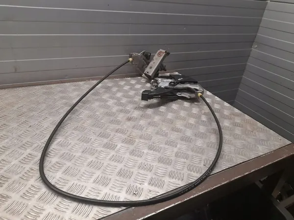 Audi Q7 4L 2013 Handbrake Lever OEM 7L0721556B image 2