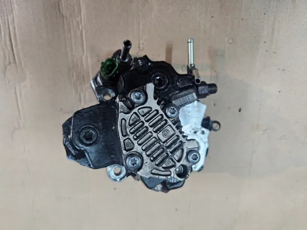 Bomba de combustível Toyota OE OEM 22100-33040 Usada image 2