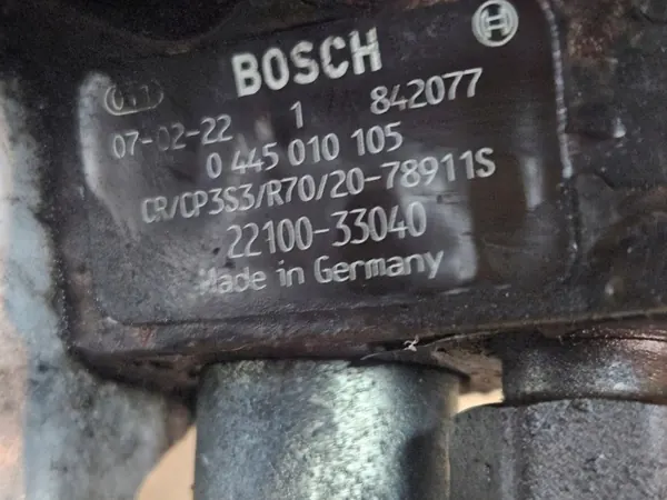 Bomba de combustível Toyota OE OEM 22100-33040 Usada image 3