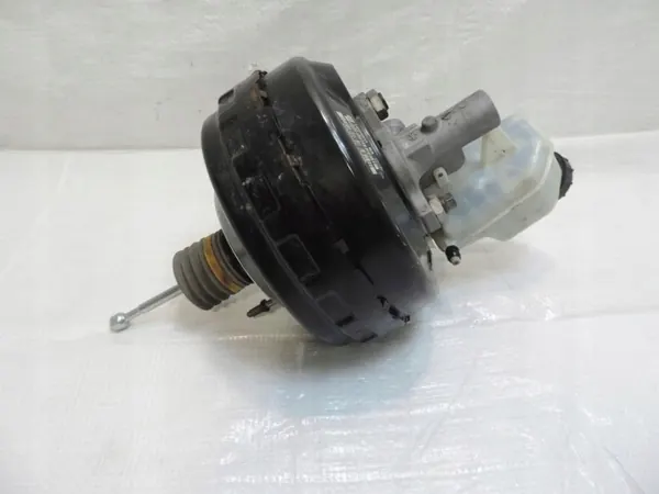 Pompe servo-frein d'occasion OEM 13252944 Chevrolet image 2