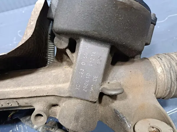 Volkswagen Passat CC Direção 3C1423050K image 4