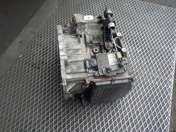 Ford S-Max 2.0 TDCI Vaihteisto image 4