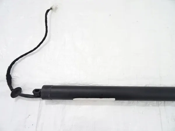 Vänster baklucka stötdämpare PEUGEOT 3008 II image 4