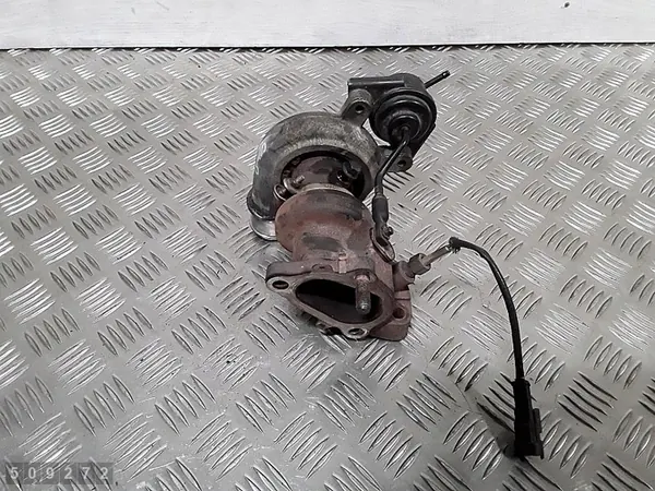 2010 Hyundai I-30 Cw Turbocharger 1600CRDi OEM 282012A740 image 3