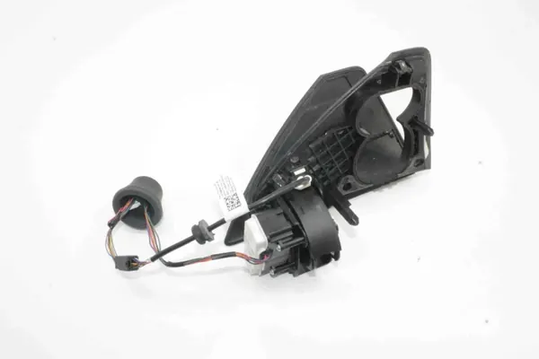 Tankklappe Tesla Model 3 OEM 147660800B - Gebraucht image 3