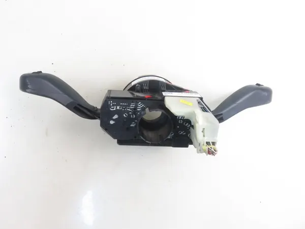 Volkswagen OE 6Q0953513F image 3