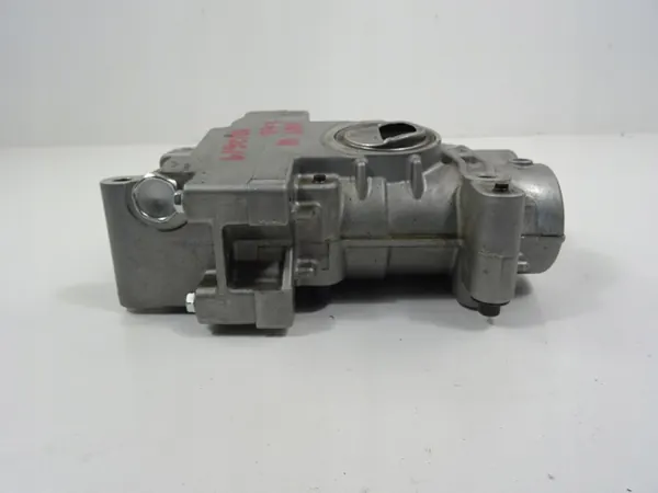 Bomba de óleo e eixos de equilíbrio Mitsubishi OE OEM E53F83 image 3
