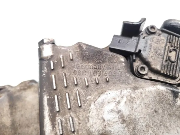 VW Beetle Oliepan OEM 03C103603T 1.4 TSI 160PK image 7