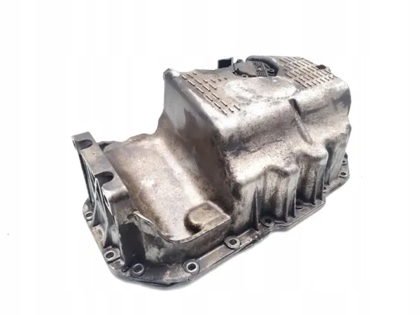 VW Beetle Oliepan OEM 03C103603T 1.4 TSI 160PK image 9