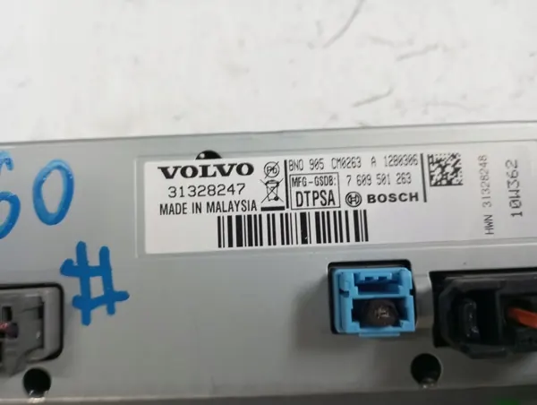 Volvo V60 Navigointinäyttö OEM 31328247 Käytetty image 3