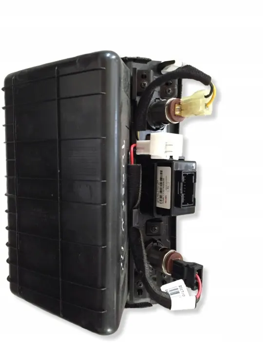 Hyundai OE 84631D7500 Aux USB Zigarettenanzünder Handschuhfach image 2