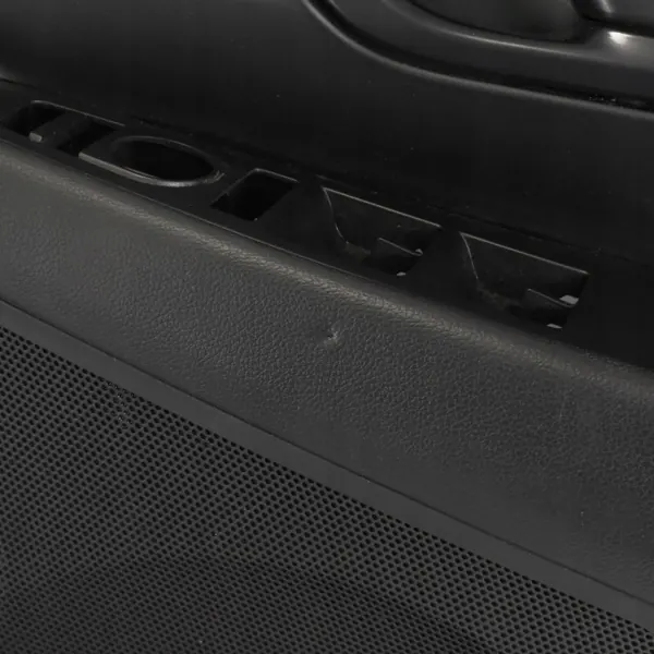 OEM 82302-S0160 Etu Oikea Ovensuojus Hyundai image 4