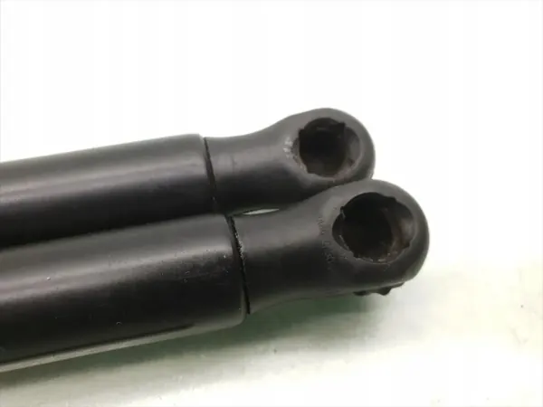 Dodge Caliber achterklepdemper OEM 05074168AD image 9