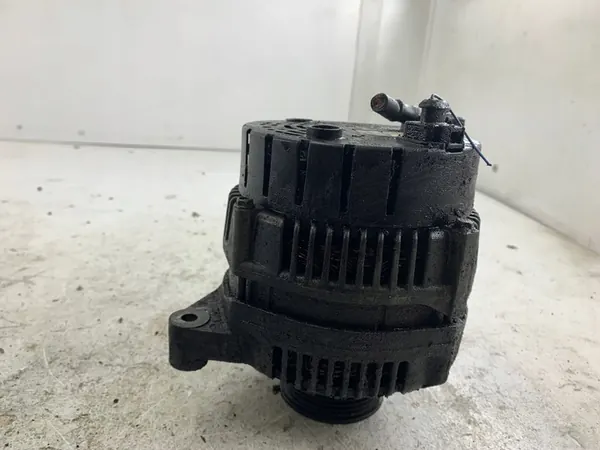 AUDI A4 B6 2.4 Vaihtovirtageneraattori 150A 078903016R image 3
