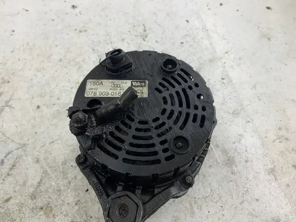 AUDI A4 B6 2.4 Vaihtovirtageneraattori 150A 078903016R image 5