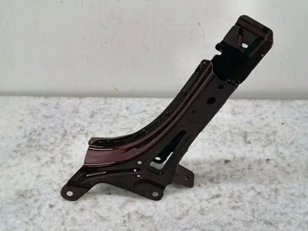 Support de montage d'aile avant gauche Porsche Taycan image 2