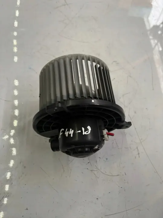 Mitsubishi OE Lämmitysmoottori OEM 7802A310 Käytetty image 3