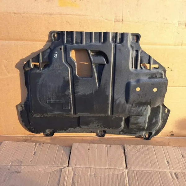 Motoronderdek OEM 7113332 voor Volvo V50 image 2