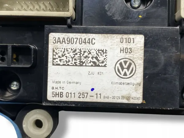 Klimapanel VW Passat B7 OEM 3AA907044C image 10