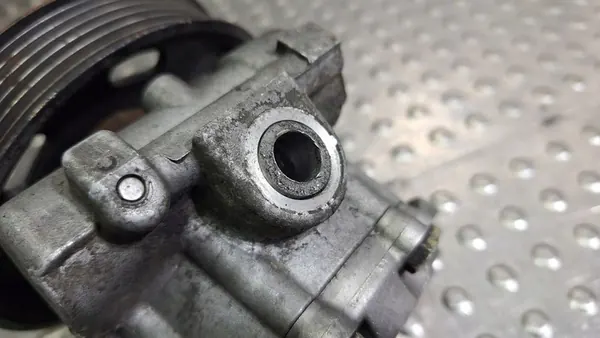 Bomba de direção assistida VW Polo Lupo Ibiza OEM image 7