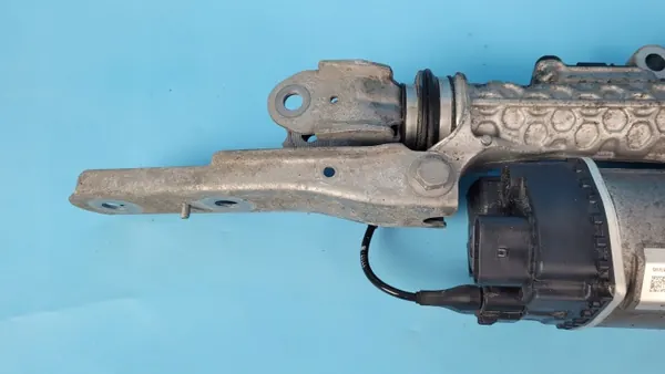 BMW X6 G06 Achter HSR Actuator OEM 6895076 image 3