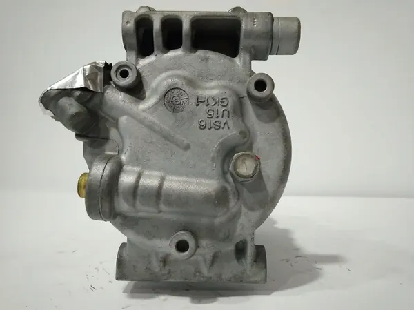 Compresseur de Climatisation Hyundai Elantra Getz i20 i30 image 3