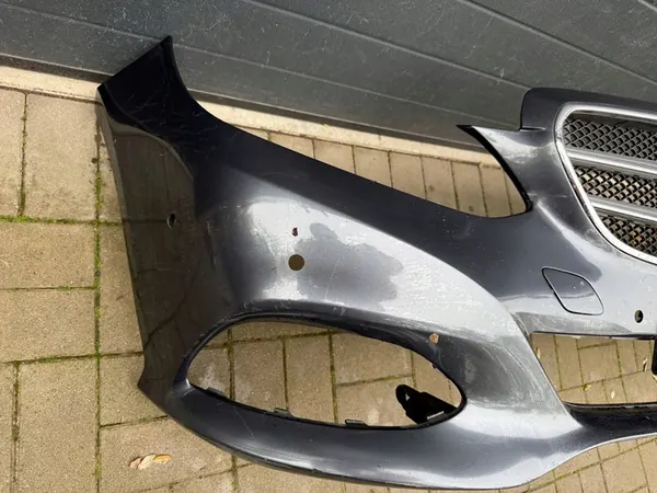 Mercedes E W212 Voorbumper image 6