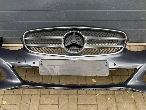 Mercedes E W212 Voorbumper image 9