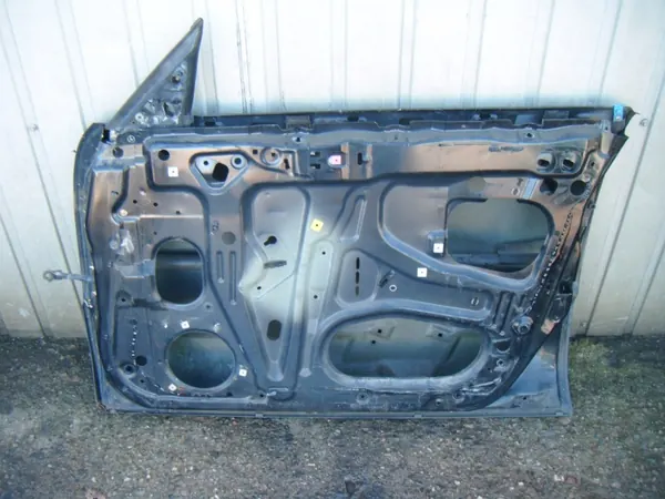 Puerta delantera derecha OEM RTEKO LUK1126 para Subaru Forester image 3