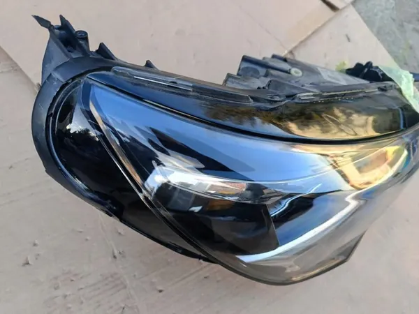 Rechter voorlicht Opel Corsa F 2019- OEM image 5