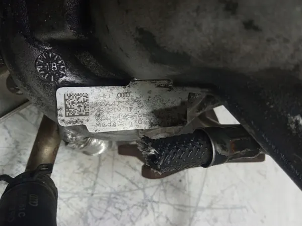 Turbocompresor AUDI A5 F5 2.0 TFSI OE 06L145654F image 6