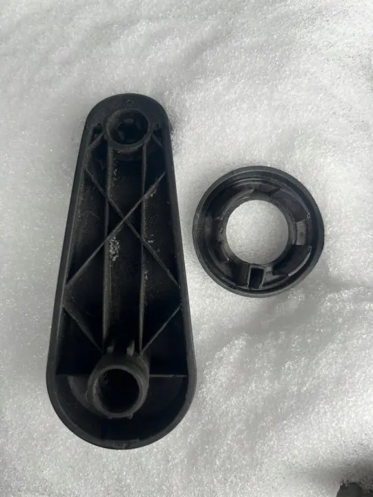 Fiat Grande Punto Evo raamhendel OEM KORBKA ROZETKA image 3