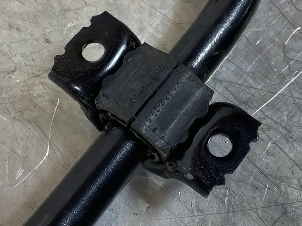 Estabilizador dianteiro Genesis GV70 OEM 54810AR100 image 6