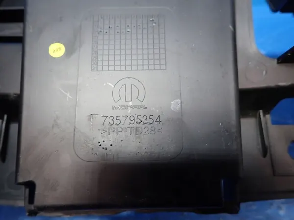 Framremsskydd Fiat 600 image 5