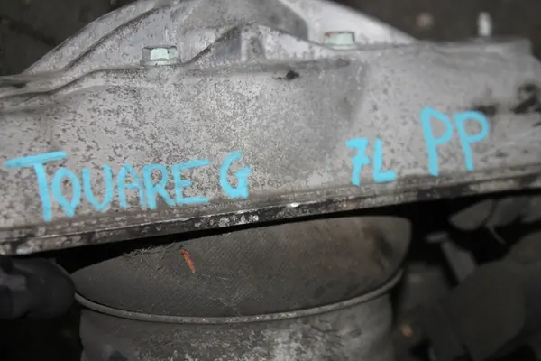 Molla ad aria anteriore destra 7L6412022AG VW Touareg 02-10 image 3