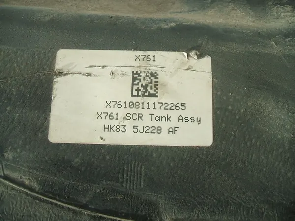 Tanque AdBlue OEM HK83-5J228-AF para Jaguar F-Pace image 5