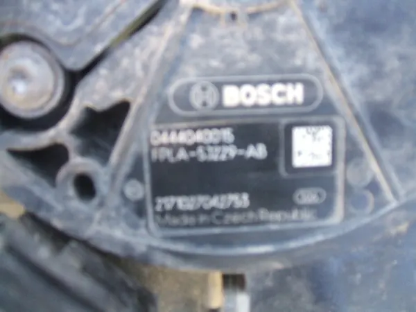 Tanque AdBlue OEM HK83-5J228-AF para Jaguar F-Pace image 7